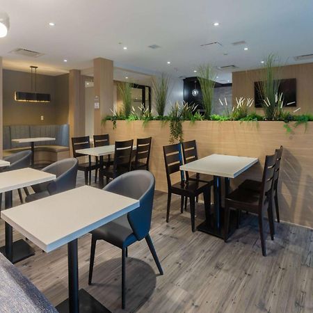 Microtel Inn & Suites By Wyndham Oyster Bay Ladysmith Buitenkant foto